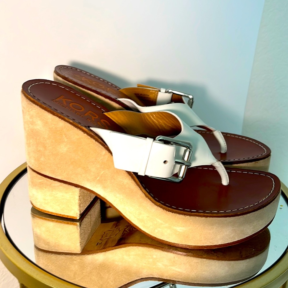 Kors by Michael Kors white leather stacked wedge heel sandal US 8